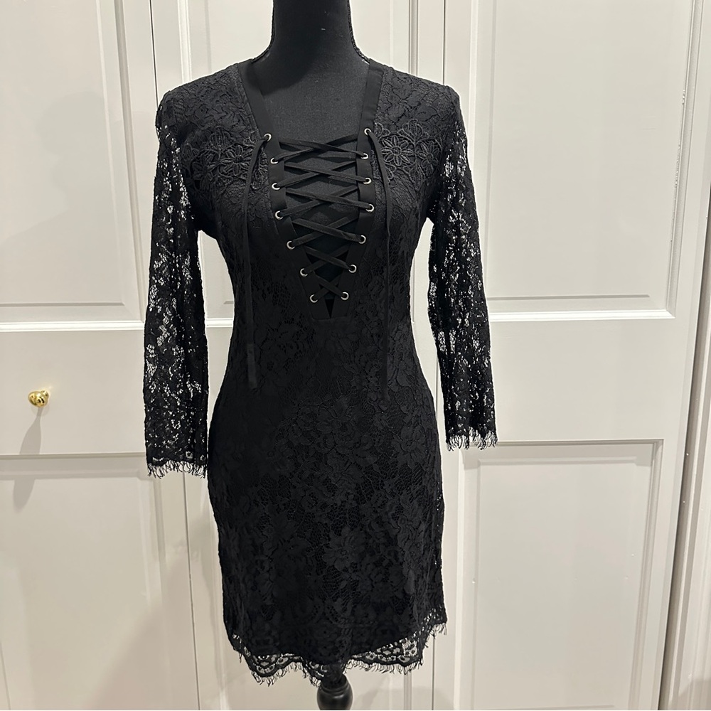 Forever 21 Black Lace Long Sleeve Lace-up Dress